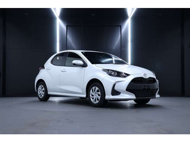 トヨタ ヤリス １．５ Ｘ ４ＷＤ R5年 (北海道) 99
