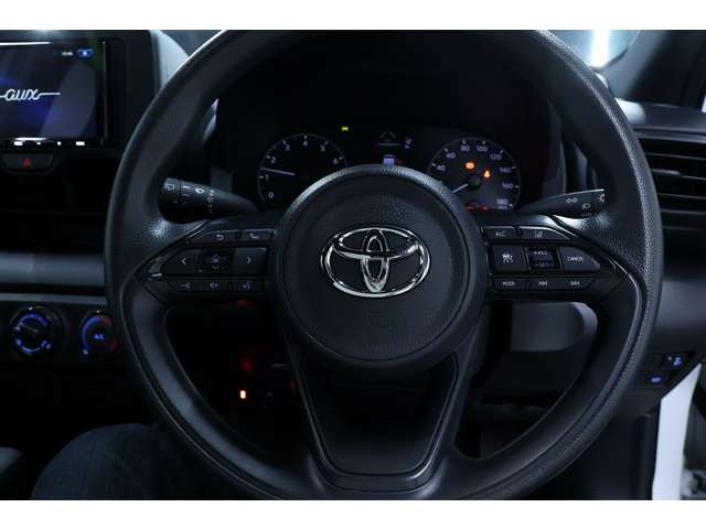 トヨタ ヤリス １．５ Ｘ ４ＷＤ R5年 (北海道) 99