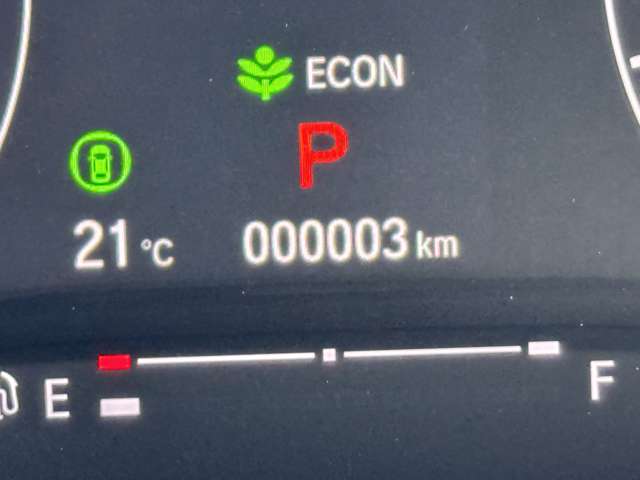 ホンダ ヴェゼル １．５ Ｅ：ＨＥＶ Ｚ R8年 (九州・沖縄) 99