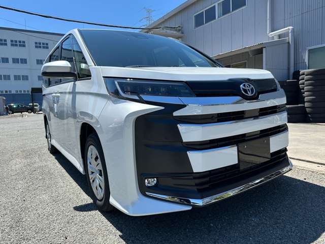 トヨタ ノア １．８ ハイブリッド Ｓ－Ｘ R8年 (九州・沖縄) 99