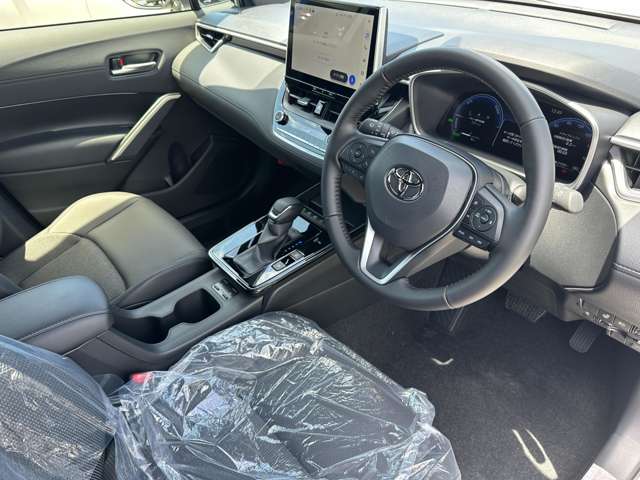 トヨタ カローラクロス　ハイブリッド １．８ ハイブリッド Ｚ R8年 (九州・沖縄) 99