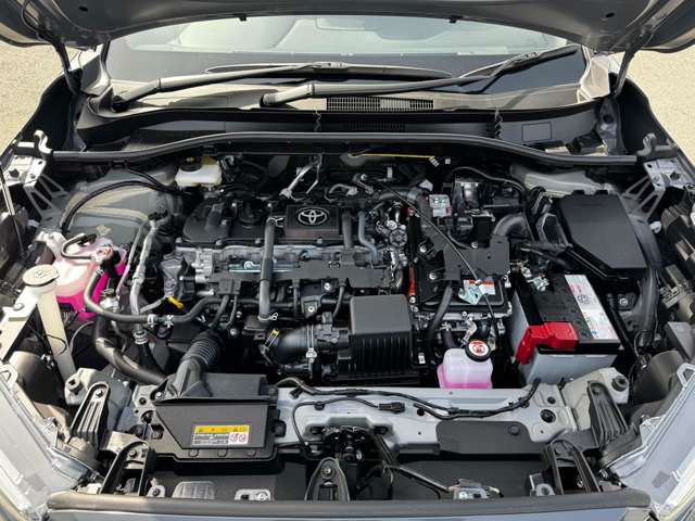 トヨタ カローラクロス　ハイブリッド １．８ ハイブリッド Ｚ R8年 (九州・沖縄) 99