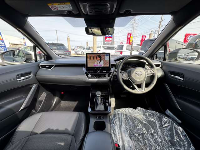 トヨタ カローラクロス　ハイブリッド １．８ ハイブリッド Ｚ R8年 (九州・沖縄) 99