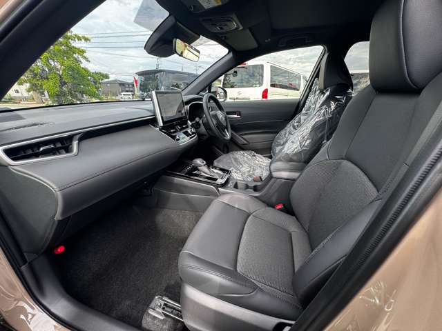 トヨタ カローラクロス　ハイブリッド １．８ ハイブリッド Ｚ R8年 (九州・沖縄) 99