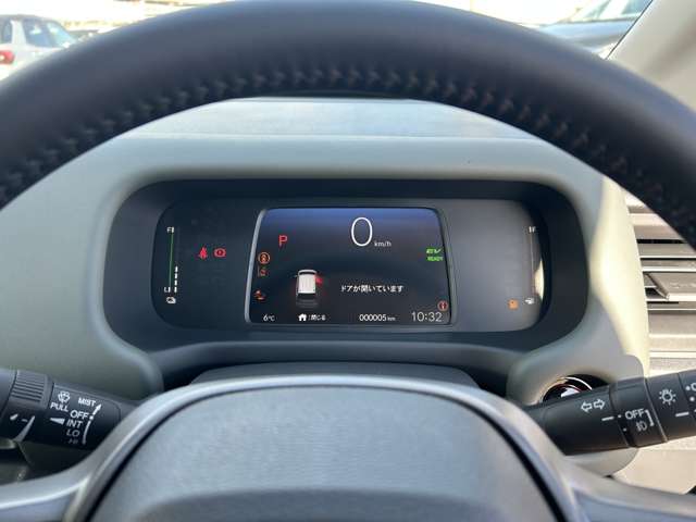 ホンダ フリード　ハイブリッド １．５ Ｅ：ＨＥＶ クロスター R8年 (九州・沖縄) 99