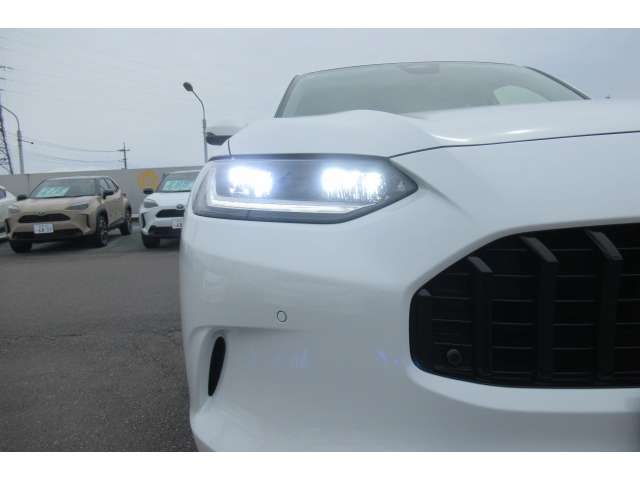 ホンダ ＺＲ－Ｖ ２．０ Ｅ：ＨＥＶ Ｚ R6年 (関東) 99