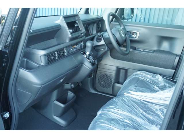 ホンダ Ｎ　ＢＯＸ カスタム ６６０ R7年 (関東) 99