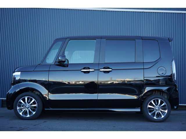 ホンダ Ｎ　ＢＯＸ カスタム ６６０ R7年 (関東) 99