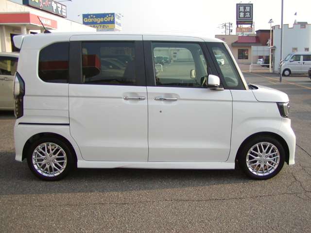 ホンダ Ｎ　ＢＯＸ カスタム ６６０ Ｌ ターボ R3年 (甲信越・北陸) 99
