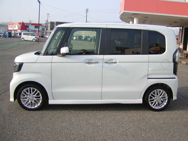 ホンダ Ｎ　ＢＯＸ カスタム ６６０ Ｌ ターボ R3年 (甲信越・北陸) 99