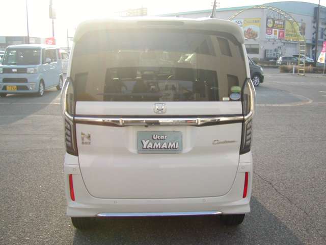 ホンダ Ｎ　ＢＯＸ カスタム ６６０ Ｌ ターボ R3年 (甲信越・北陸) 99