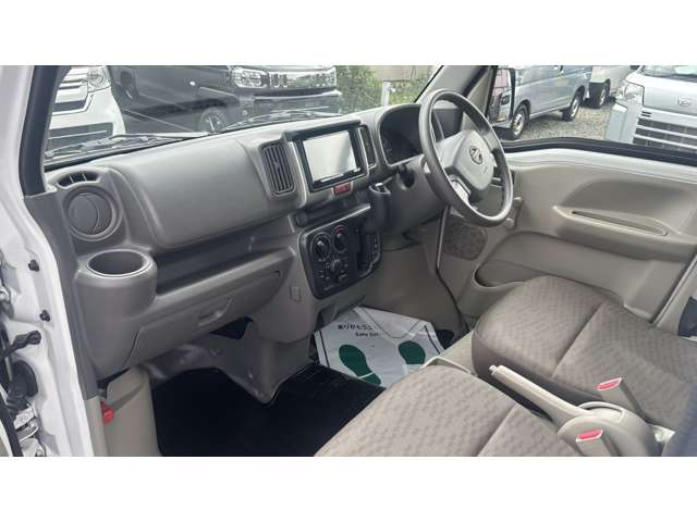 日産 ＮＶ１００クリッパー ６６０ ＤＸ ５ＡＧＳ車 H30年 (関東) 99