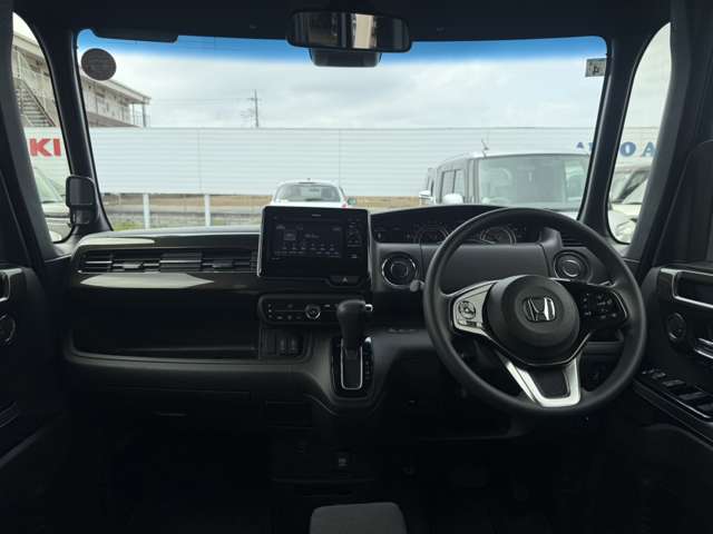 ホンダ Ｎ　ＢＯＸ カスタム ６６０ Ｇ Ｌ ホンダセンシング R1年 (関東) 99