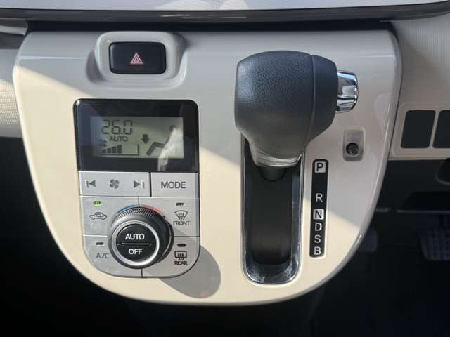 ダイハツ ムーヴ　キャンバス ６６０ Ｘ メイクアップ ＳＡＩＩＩ H29年 (関東) 99