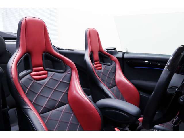 ミニ ミニコンバーチブル ジョン・クーパー・ワークス R3年 (関東) 99
