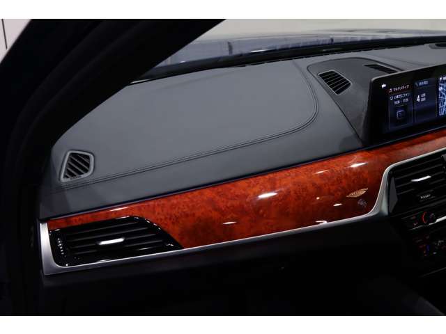 ＢＭＷアルピナ Ｂ５ ビターボ リムジン アルラット ４ＷＤ R1年 (関東) 99