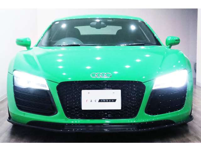 アウディ Ｒ８ ５．２ ＦＳＩ クワトロ ４ＷＤ H26年 (関東) 99