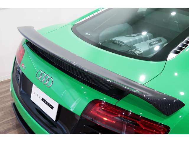 アウディ Ｒ８ ５．２ ＦＳＩ クワトロ ４ＷＤ H26年 (関東) 99