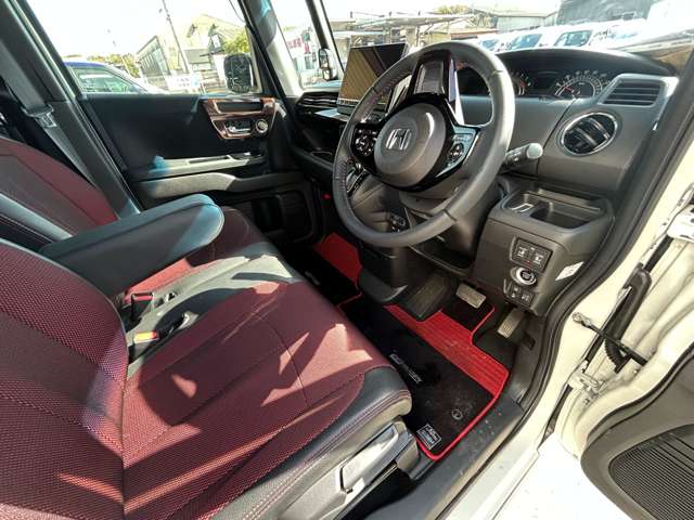 ホンダ Ｎ　ＢＯＸ カスタム ６６０ Ｌ R5年 (九州・沖縄) 99