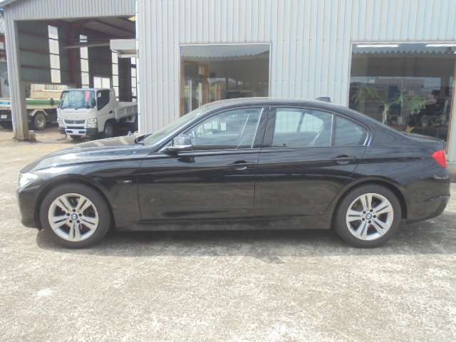 ＢＭＷ ３シリーズ ３２０ｉ　スポーツ H25年 (九州・沖縄) 99