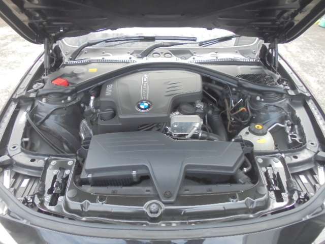 ＢＭＷ ３シリーズ ３２０ｉ　スポーツ H25年 (九州・沖縄) 99