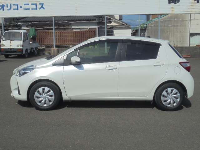 トヨタ ヴィッツ １．３ Ｆ H30年 (九州・沖縄) 99