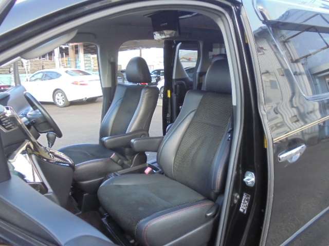 トヨタ ヴェルファイア ２．４ Ｚ ゴールデンアイズＩＩ H26年 (九州・沖縄) 99