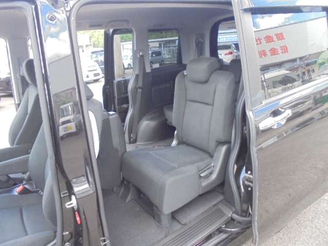 ホンダ ステップワゴン　スパーダ ２．０ スパーダ Ｚ H27年 (九州・沖縄) 99