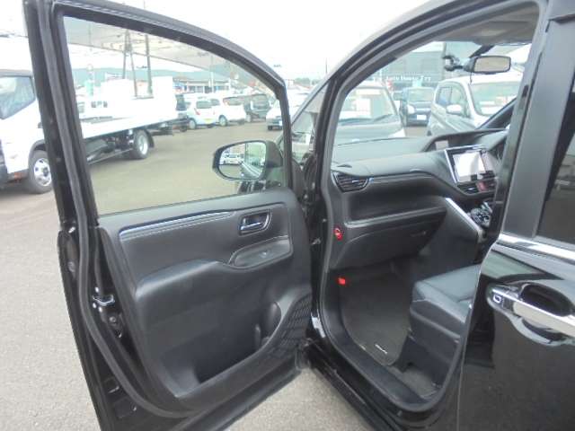トヨタ エスクァイア ２．０ ＧＩ H27年 (九州・沖縄) 99
