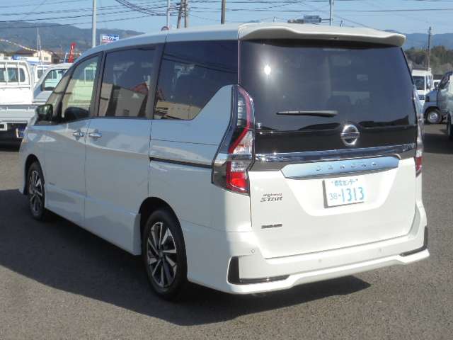 日産 セレナ ２．０ ハイウェイスター Ｖ R4年 (九州・沖縄) 99