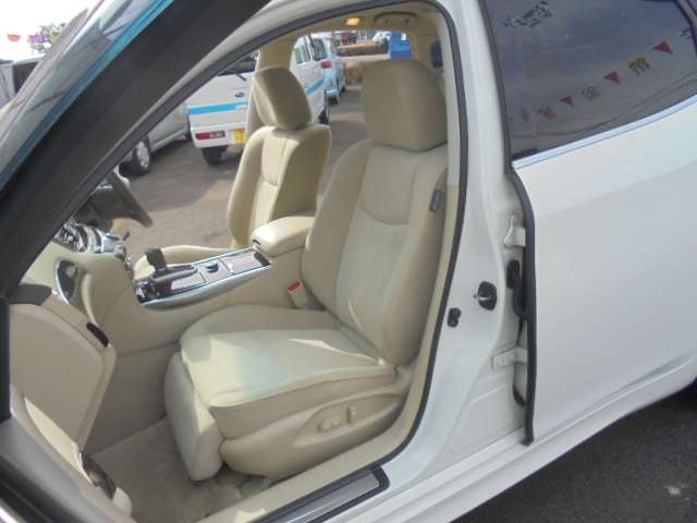 日産 フーガ ３．７ ３７０ＧＴ H24年 (九州・沖縄) 99