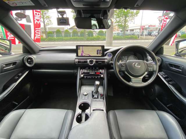レクサス ＩＳ３００ｈ ３００Ｈ R3年 (東北) 99