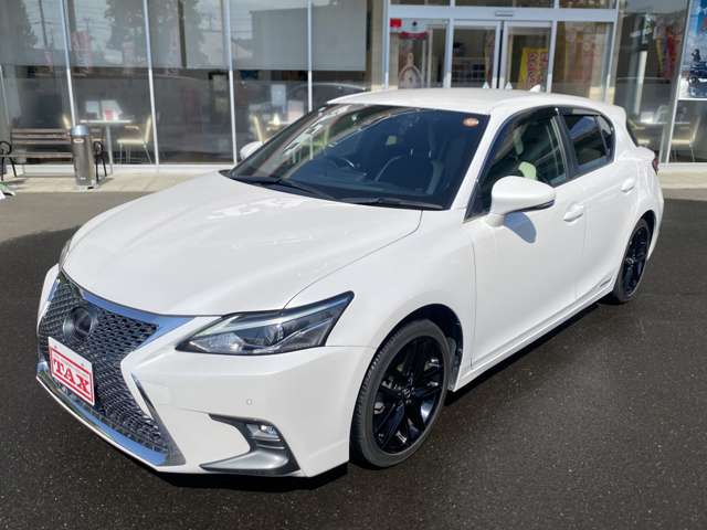 レクサス ＣＴ２００ｈ ブラック　シークエンス R1年 (東北) 99