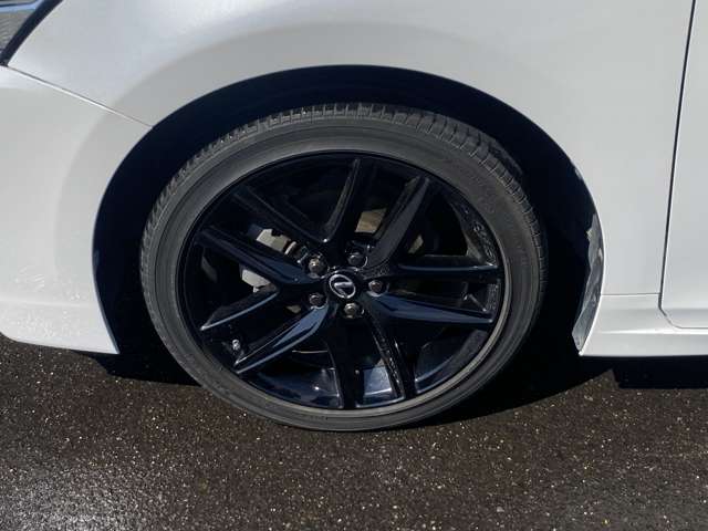 レクサス ＣＴ２００ｈ ブラック　シークエンス R1年 (東北) 99
