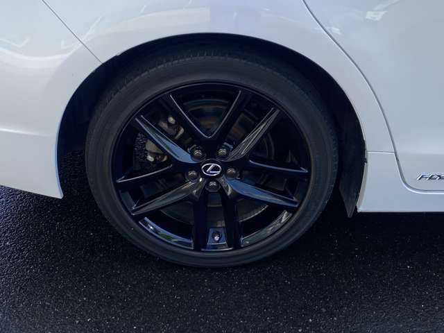 レクサス ＣＴ２００ｈ ブラック　シークエンス R1年 (東北) 99