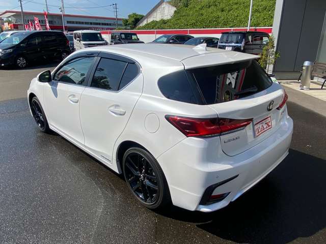 レクサス ＣＴ２００ｈ ブラック　シークエンス R1年 (東北) 99