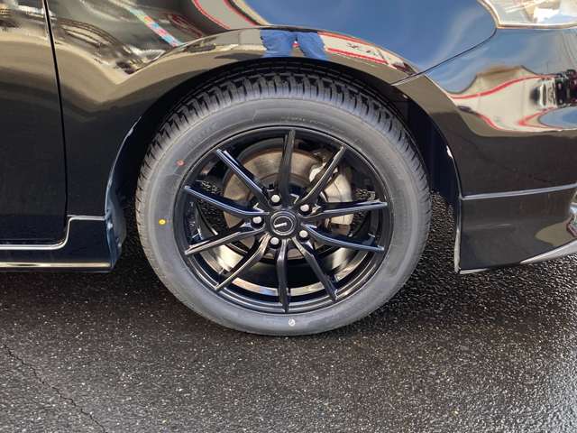 トヨタ プリウスΑ １．８ Ｇ チューン ブラック H26年 (東北) 99