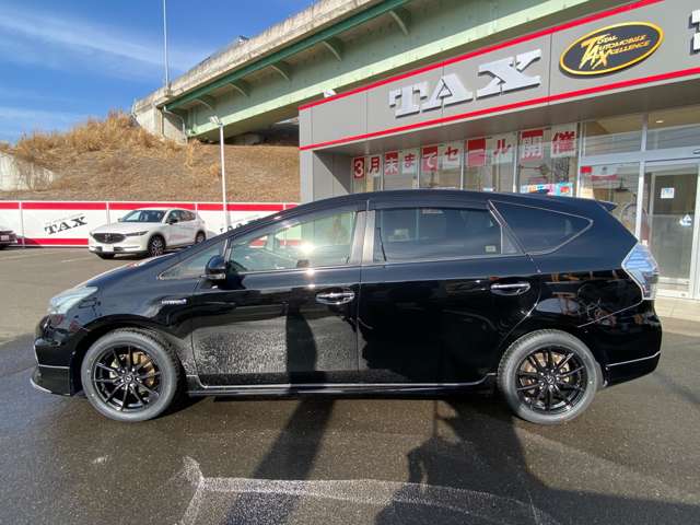 トヨタ プリウスΑ １．８ Ｇ チューン ブラック H26年 (東北) 99