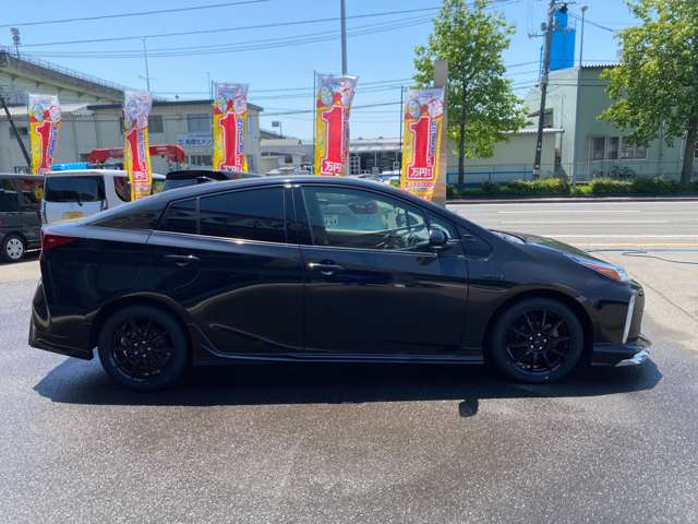 トヨタ プリウス １．８ Ｓ R2年 (東北) 99