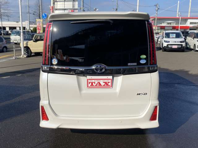 トヨタ ノア ２．０ ＳＩ ＷＸＢＩＩ R1年 (東北) 99