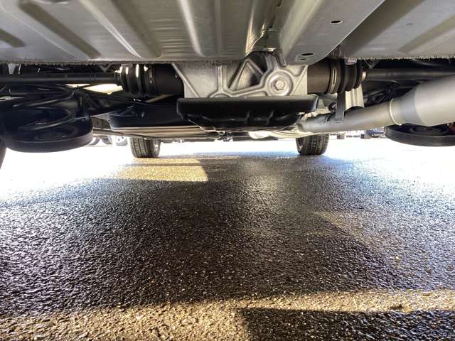 トヨタ ヴォクシー ２．０ ＺＳ 煌ＩＩ ４ＷＤ R2年 (東北) 99