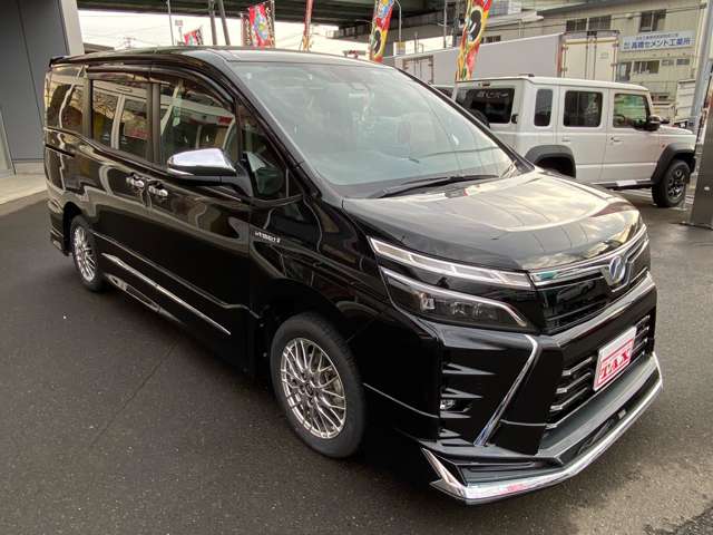 トヨタ ヴォクシー １．８ ハイブリッド ＺＳ 煌ＩＩ R2年 (東北) 99