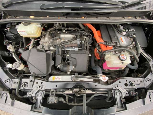 トヨタ ヴォクシー １．８ ハイブリッド ＺＳ 煌ＩＩ R2年 (東北) 99
