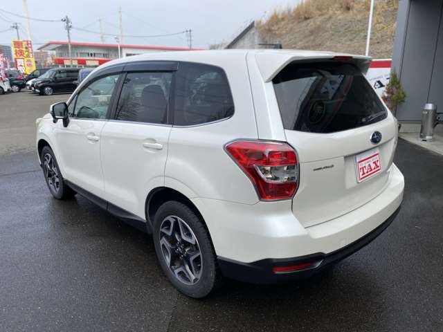スバル フォレスター ２．０Ｉ－Ｌ アイサイト ４ＷＤ H26年 (東北) 99