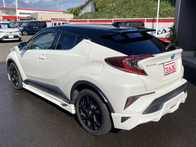 トヨタ Ｃ−ＨＲ ハイブリッド １．８ Ｇ モード ネロ R1年 (東北) 99