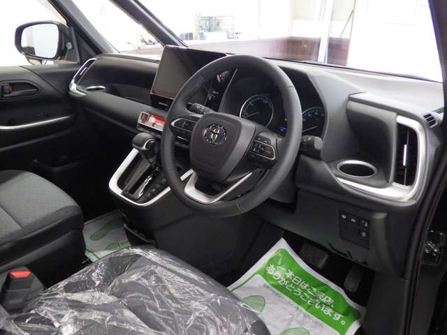 トヨタ ノア １．８ ハイブリッド Ｓ－Ｇ Ｅ－ＦＯＵＲ ４ＷＤ R8年 (東北) 99