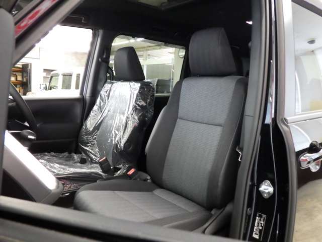 トヨタ ノア １．８ ハイブリッド Ｓ－Ｇ Ｅ－ＦＯＵＲ ４ＷＤ R8年 (東北) 99