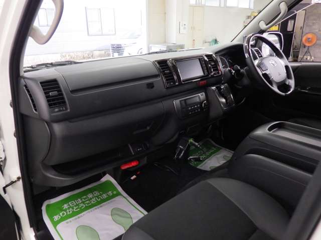 トヨタ ハイエースバン ３．０ マルチロールトランスポーター タイプＩＩ ロング ディーゼルターボ ４ＷＤ H28年 (東北) 99