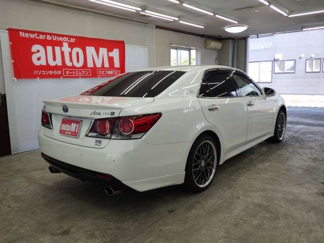 トヨタ クラウン　ハイブリッド ハイブリッド ２．５ Ｓ ＦＯＵＲ ４ＷＤ H28年 (東北) 99