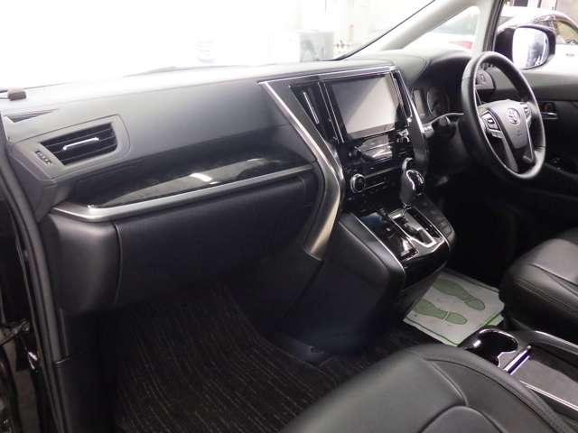 トヨタ アルファード ２．５ Ｓ ４ＷＤ R2年 (東北) 99